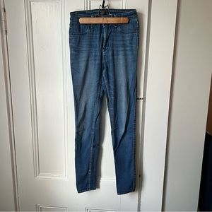 Abercrombie & Fitch Simone High Rise Jean Legging | Medium Blue Wash, 27 4L